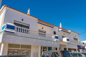 New Sunny Gale Apartment with 4 Bedrooms